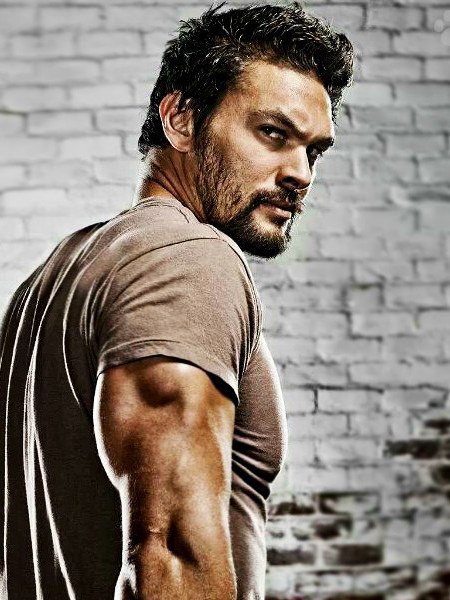 Джейсон Момоа