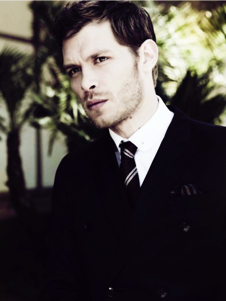 Джозеф Морган