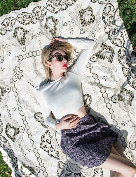 Эмма Робертс на фотосессии для осенне/зимней коллекции