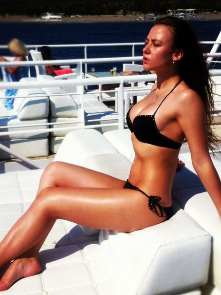 Ингрид Олеринская Голая