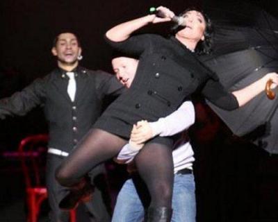 Лолита продолжает зажигать!