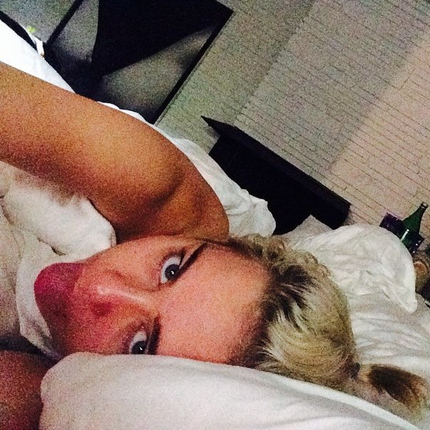 Майли Сайрус продолжает эпатировать!