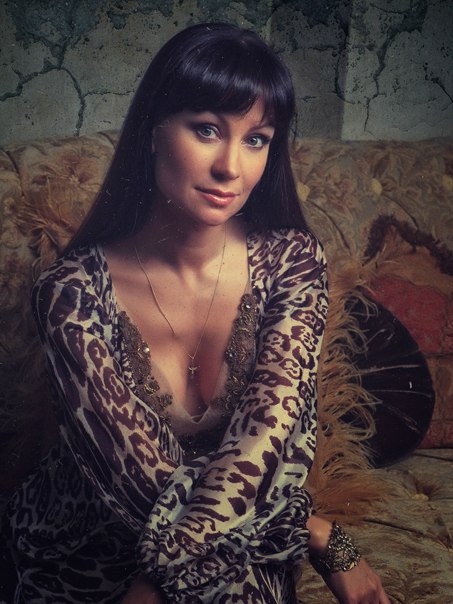 Нонна Гришаева Голая