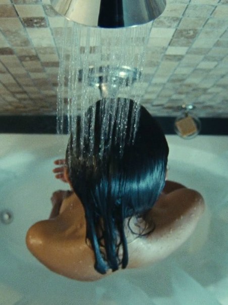 Новые фото Зои Салдана Голая - Zoe Saldana Nude