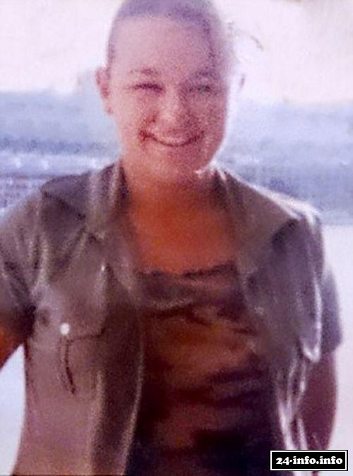 Женщина превратила себя в карикатуру Женщина превратила себя в карикатуру