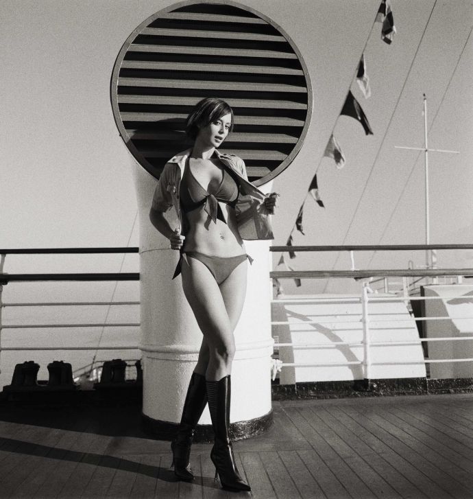 Кэтрин Белл (Catherine Bell) в фотосессии для журнала