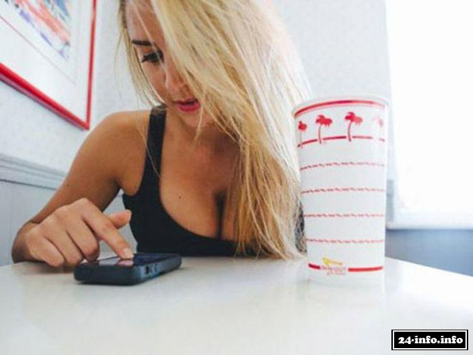 Грудастые девушки