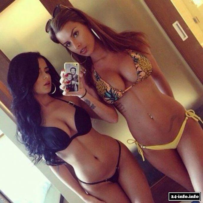 Грудастые девушки