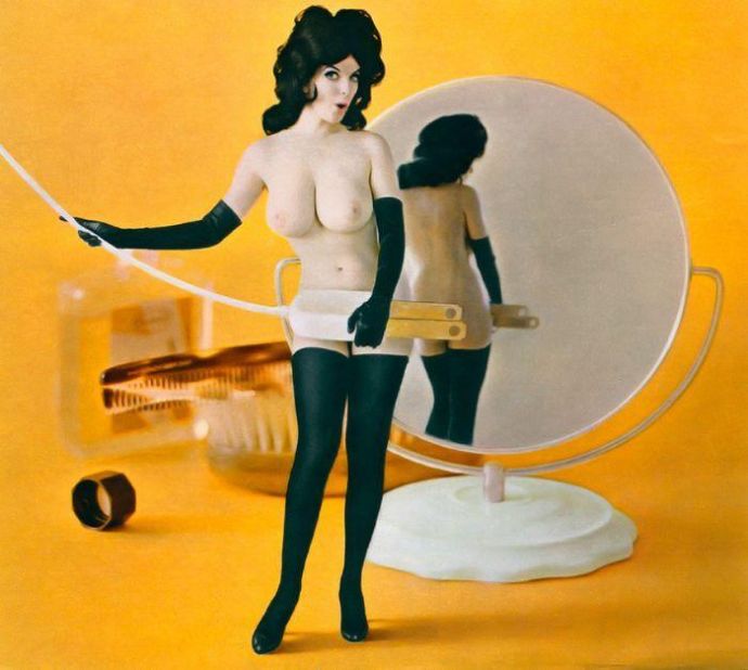 Голая баба среди зеков - Эроприколы