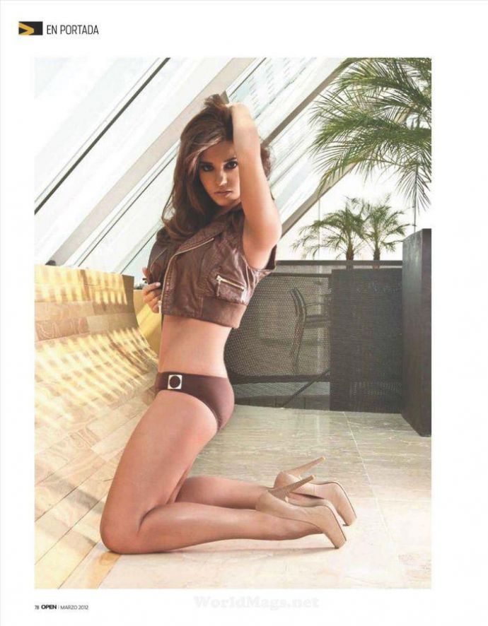 Обнаженная Tania Rincon - Open March 2012 Mexico