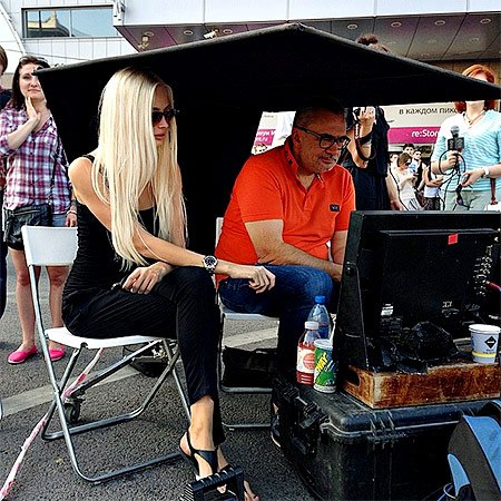 Вера Брежнева снялась в новом клипе Тимати