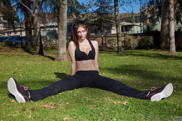 Адолиска Кули (Adolisca Cooley) - (фото 18+)