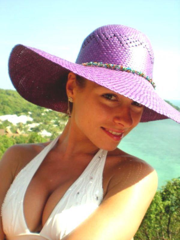 Ирена Понарошку - красивая телеведущая