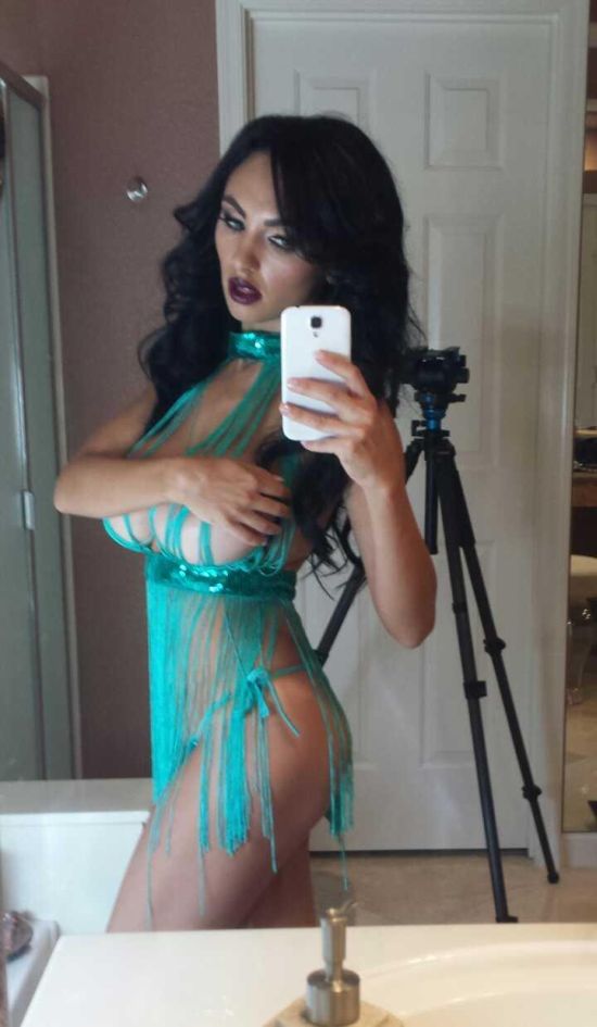 Ирина Иванова - пышногрудая звезда социальных сетей