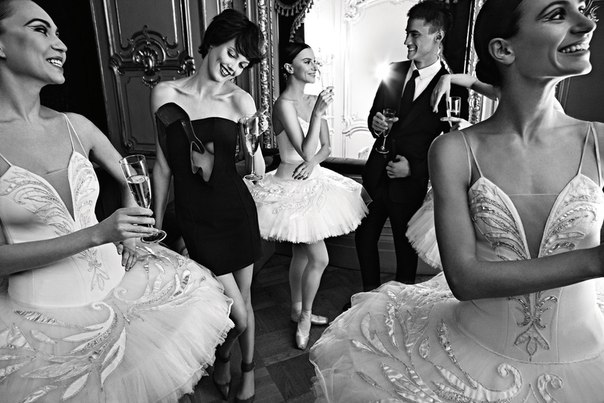 Lindsey Wixson - Alexi Lubomirski Photoshoot for Vogue