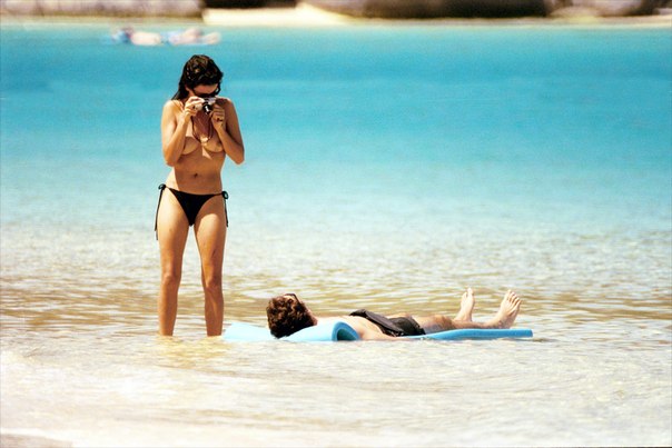 Penelope Cruz - Topless At A Beach In Virgin Island