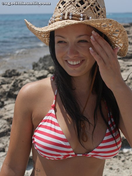 Рэйчел (Rachel) в бикини - (голые девушки)