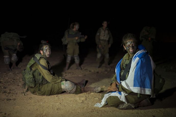 Девушки в армии Израиля