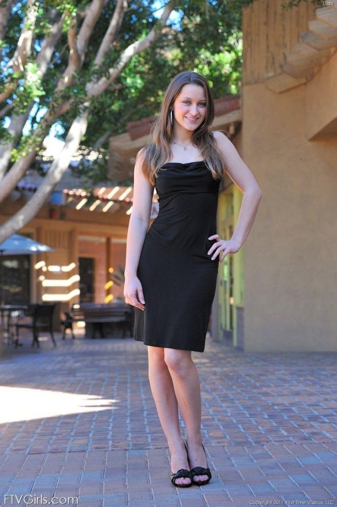 Sexy Dani - Девушки (эротика)