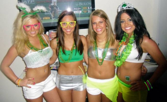 Симпатичные девчонки