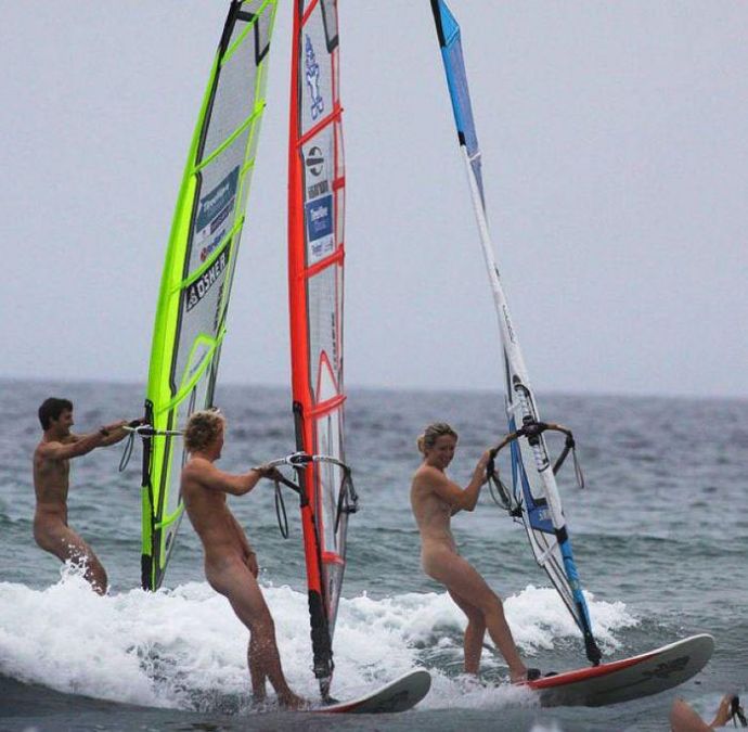 Тема доярок еще не раскрыта - Эроприколы