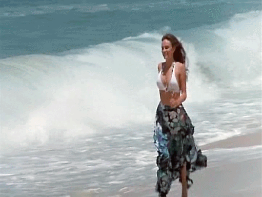 Анимированные снимки сексуальных девушек в бикини (15 гифок) Анимированные снимки сексуальных девушек в бикини (15 гифок)