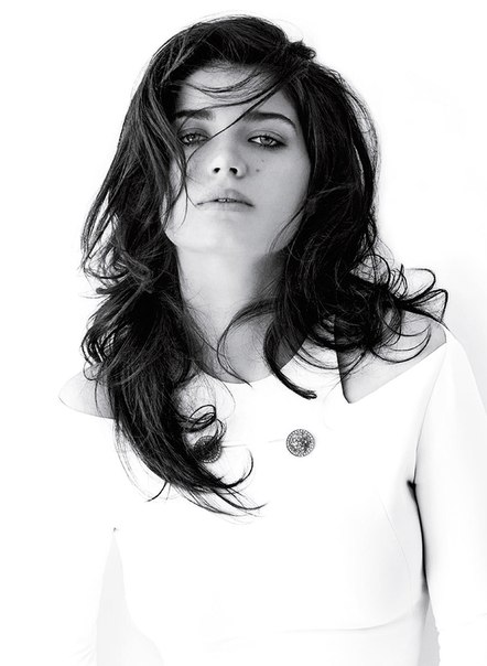 Eve Hewson - Kerry Hallihan Photoshoot for InStyle