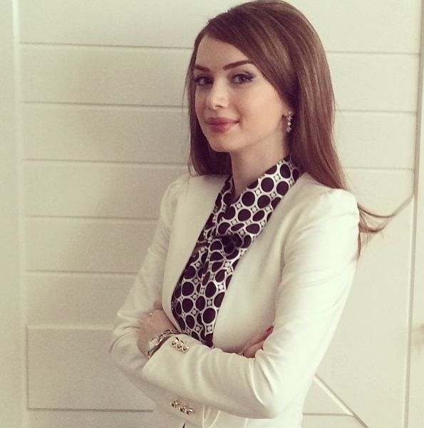 Фото гламурных иранских барышень со скандального инстаграм-аккаунта Фото гламурных иранских барышень со скандального инстаграм-аккаунта