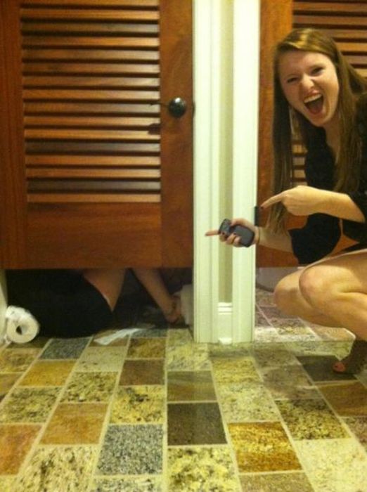 Сексуальные девушки отрываются на вечеринках (40 фото) Сексуальные девушки отрываются на вечеринках (40 фото)