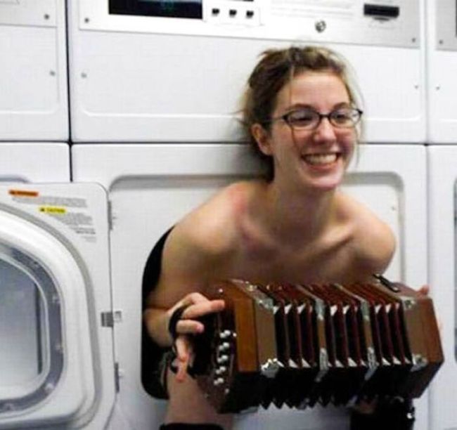 Сексуальные девушки отрываются на вечеринках (40 фото) Сексуальные девушки отрываются на вечеринках (40 фото)