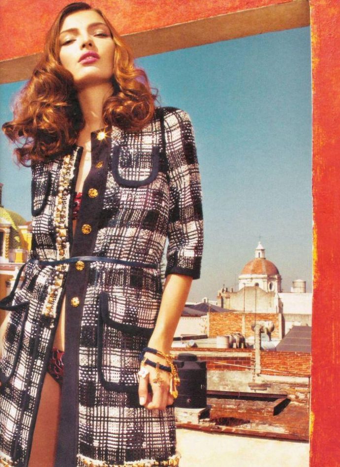 Голая Carola Remer - Vogue March 2012 Brazil