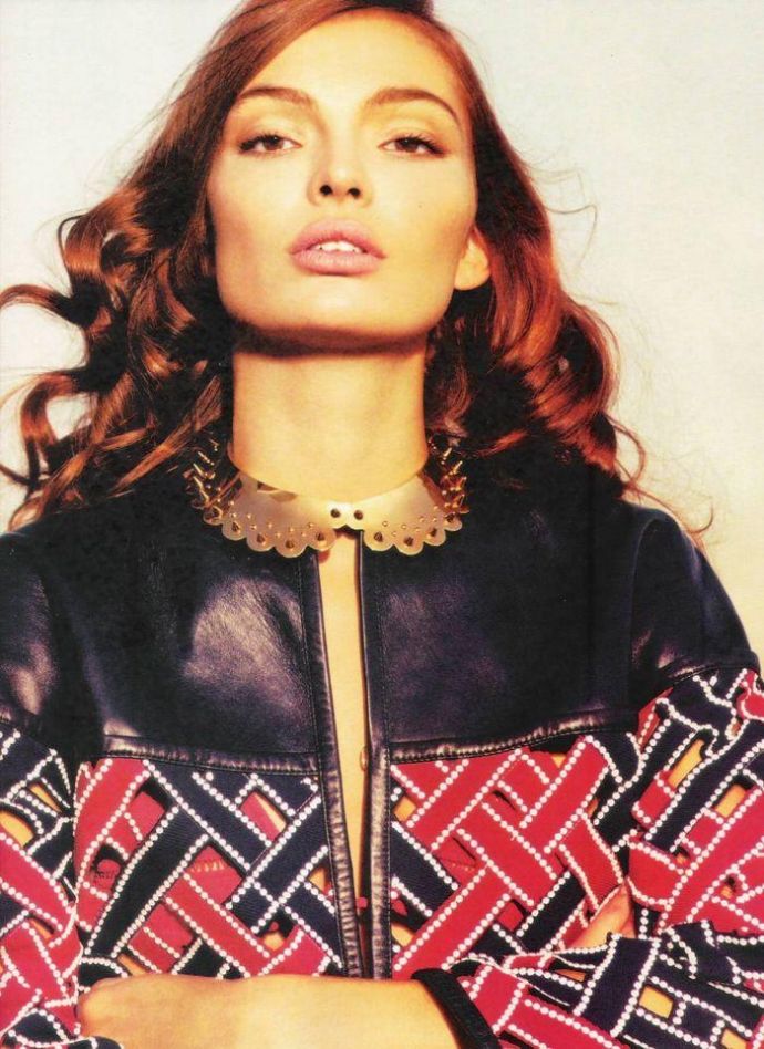 Голая Carola Remer - Vogue March 2012 Brazil