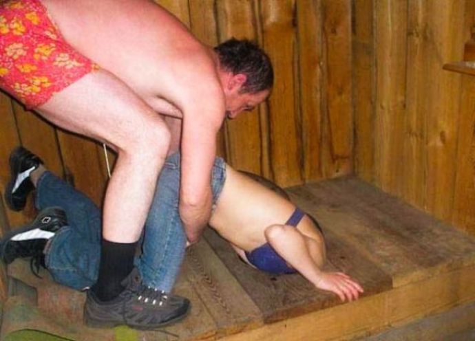 Сексуальные девушки отрываются на вечеринках (40 фото)