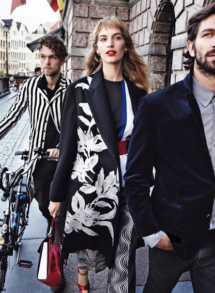 Vanessa Axente & Michiel Huisman - Mario Testino Photoshoot