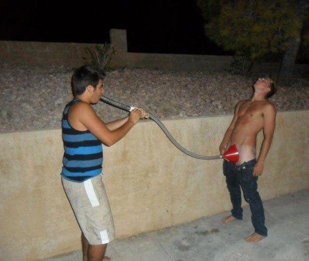 Эроприколы - Новый гейский отсос у геев