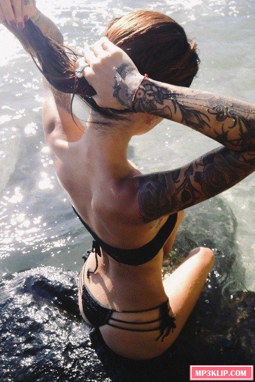 Летние девушки (34 фото)