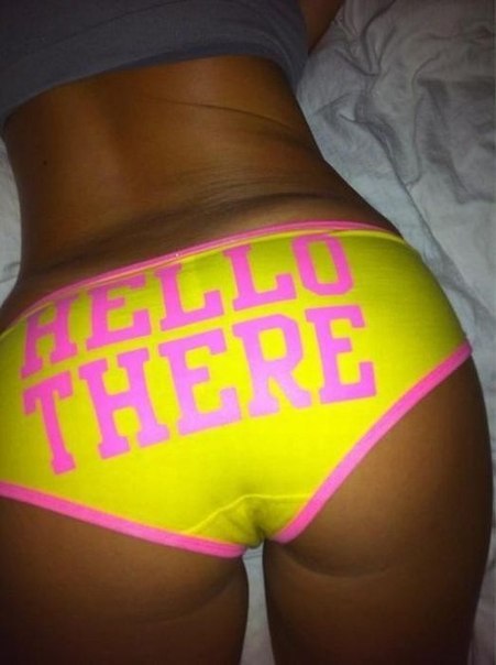 попы в трусиках)