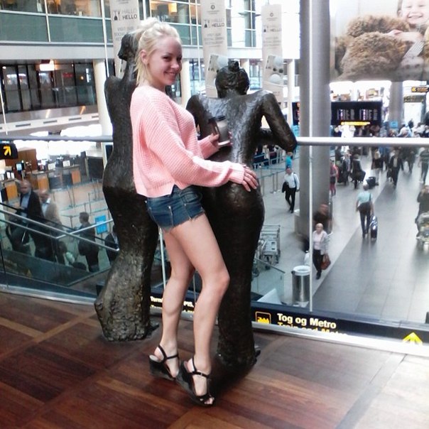 Порноактриса Лола Тэйлор намерена податься в политику