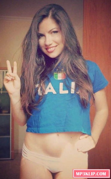 Симпатичные болельщицы футбола со всего мира. Часть 2 (41 фото) Симпатичные болельщицы футбола со всего мира. Часть 2 (41 фото)