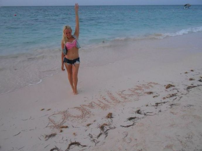 Порноактриса Лола Тэйлор намерена податься в политику