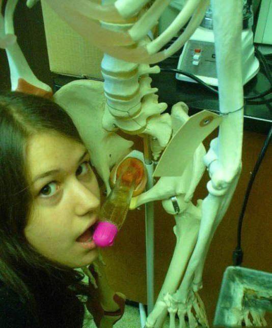 Эроприколы - Учитель по лизанию пизды