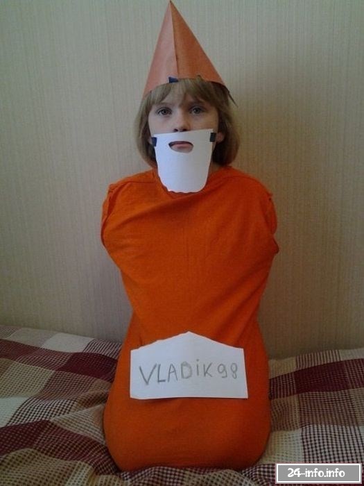 Игроманы-неудачники из социальных сетей (24 фото)