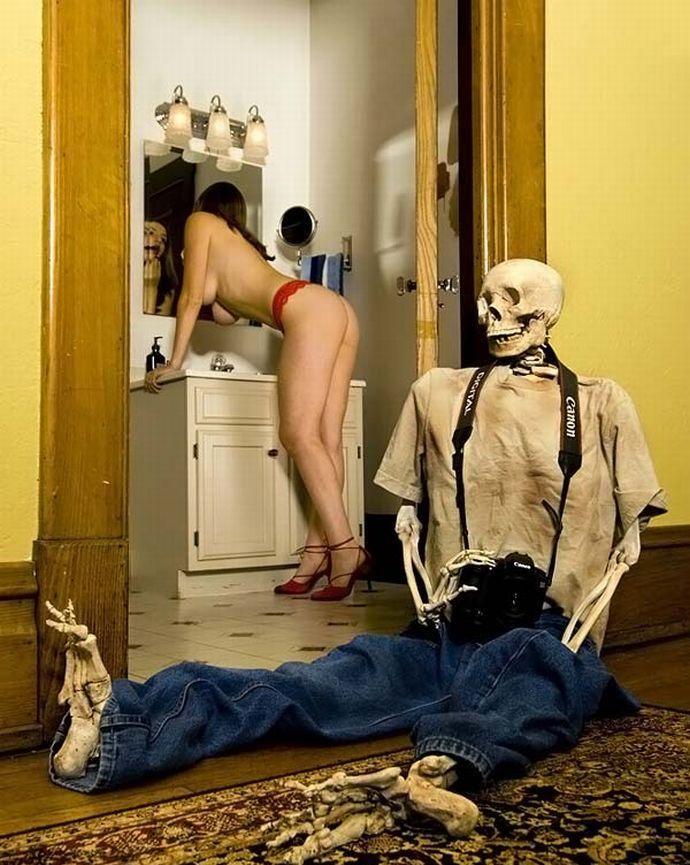 Когда не невтерпеж можно потрахаться и на улице -  Эроприколы