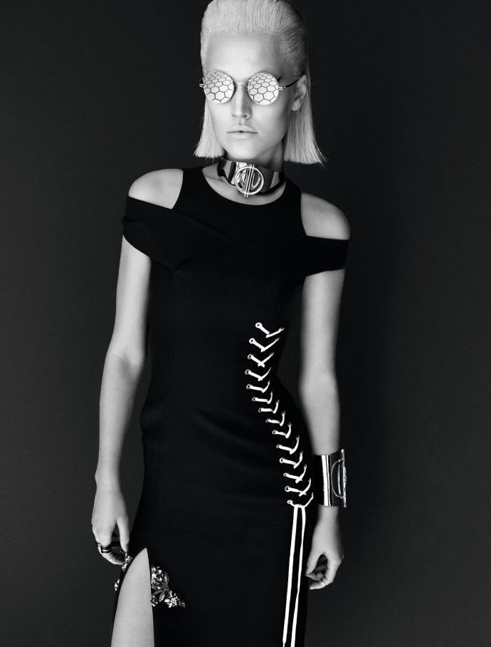 Тони Гаррн (Toni Garrn) в фотосессии Грега Кадела