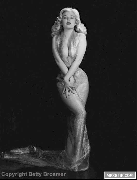 Бетти Бросмер — идеал женской фигуры 50-х годов Бетти Бросмер — идеал женской фигуры 50-х годов