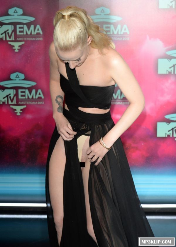 Игги Азалия удивила всех своим нарядом Игги Азалия удивила всех своим нарядом