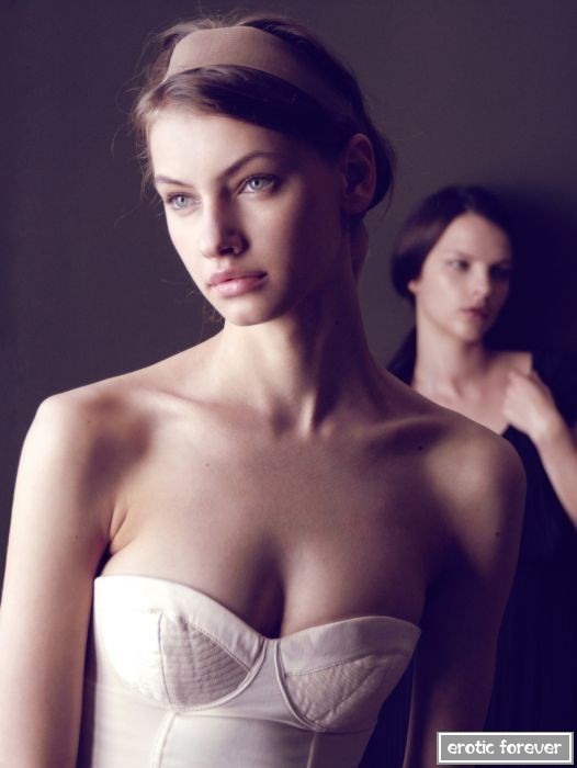 Обворожительные красотки с просторов сети Обворожительные красотки с просторов сети