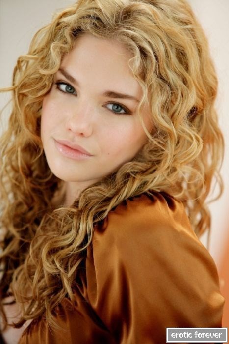 Обворожительные красотки с просторов сети Обворожительные красотки с просторов сети