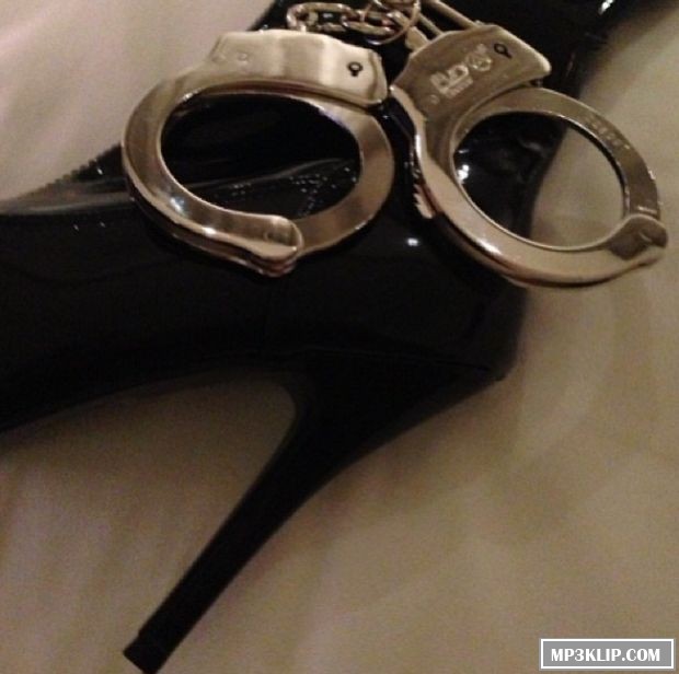 Певица Ники Минаж удивила всех необычным нарядом (эротика)