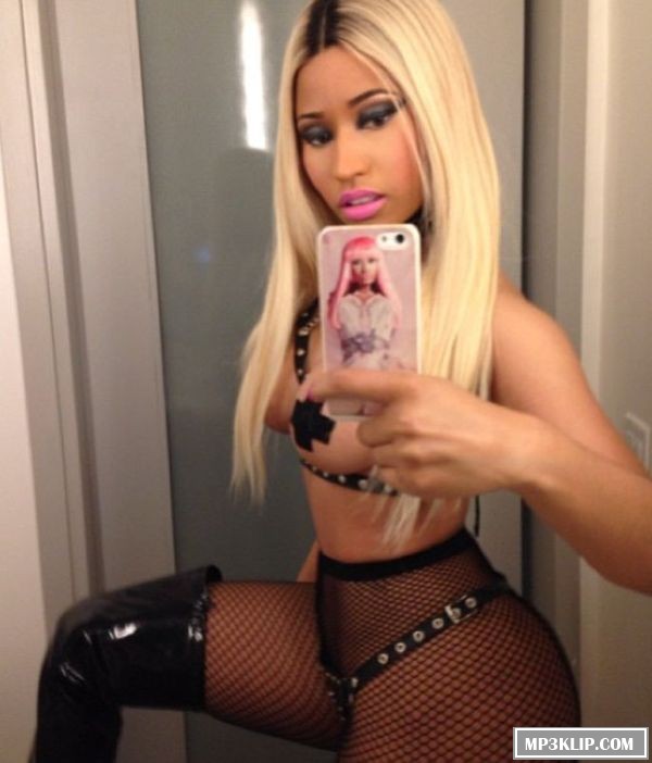 Певица Ники Минаж удивила всех необычным нарядом (эротика) Певица Ники Минаж удивила всех необычным нарядом (эротика)